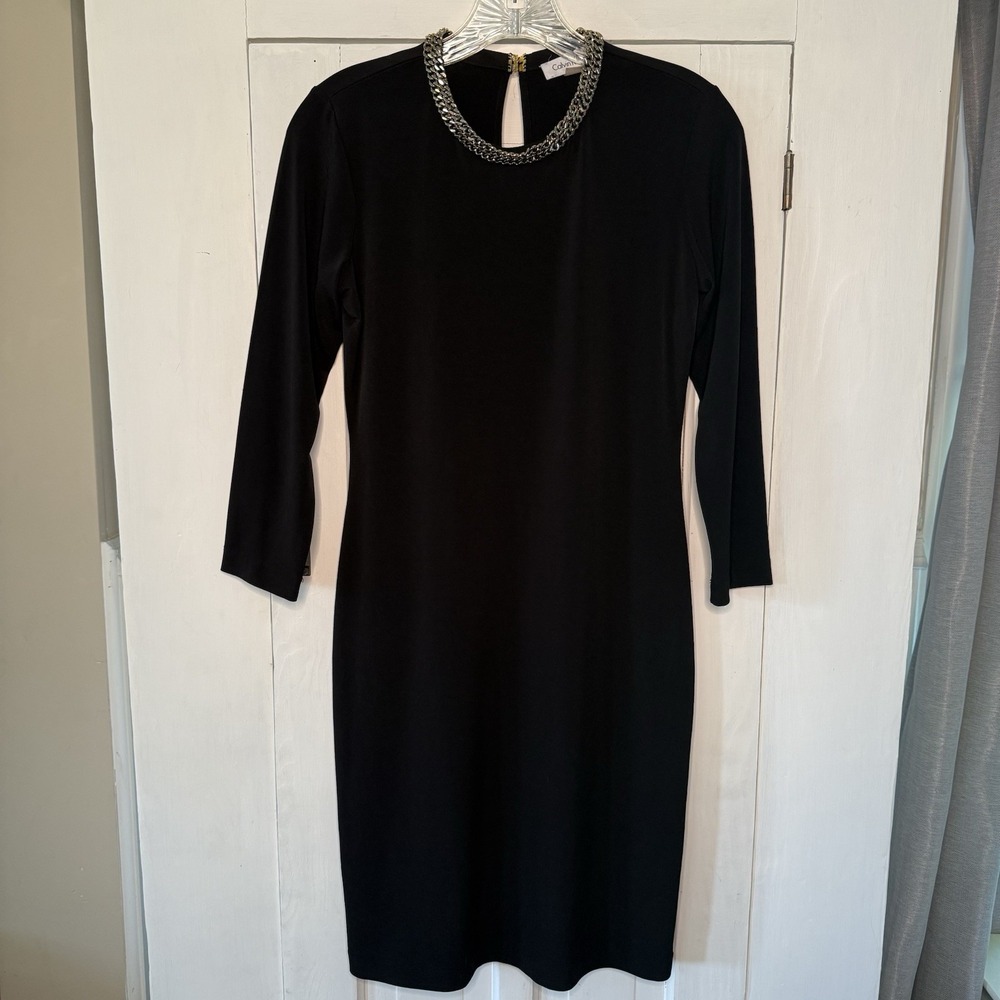 Calvin Klein Size 2 Black Mini Dress Chunky Gold Chain Stretchy 3/4 Sleeve Women